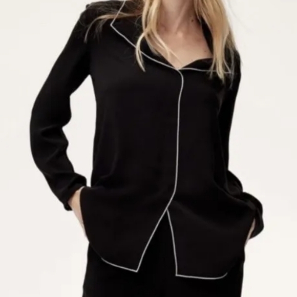 Babaton Aritzia Rena Blouse Black - Picture 1 of 4